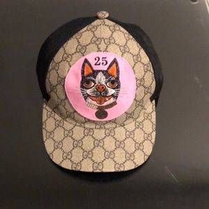 Gucci supreme bosco appliqué baseball hat